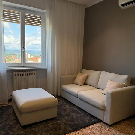 Novi Ligure Central Apartment Apartmán Novi Ligure